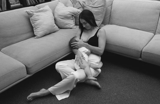 Breastfeeding : The First Few Days