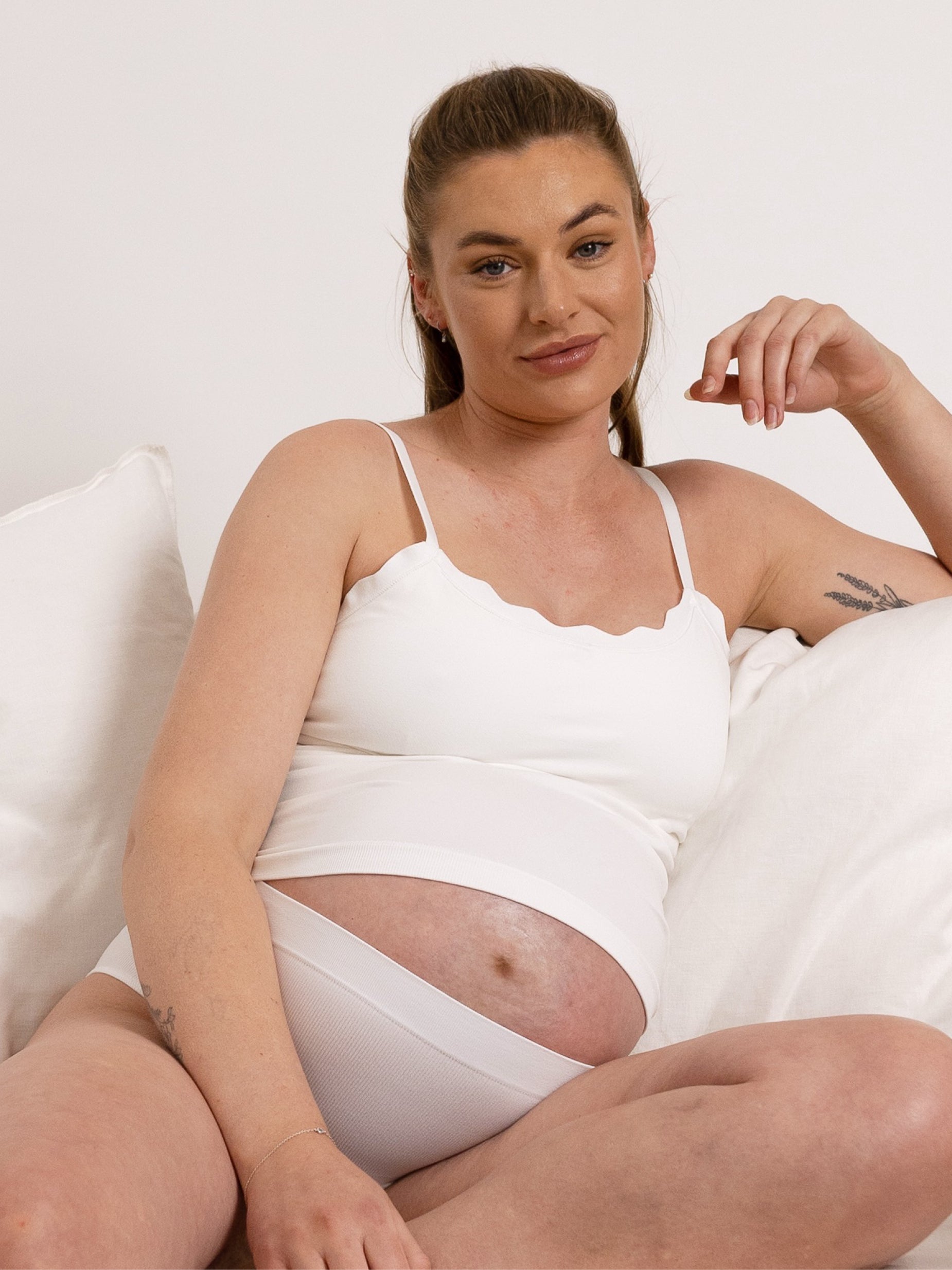 Leakproof Scallop Cami